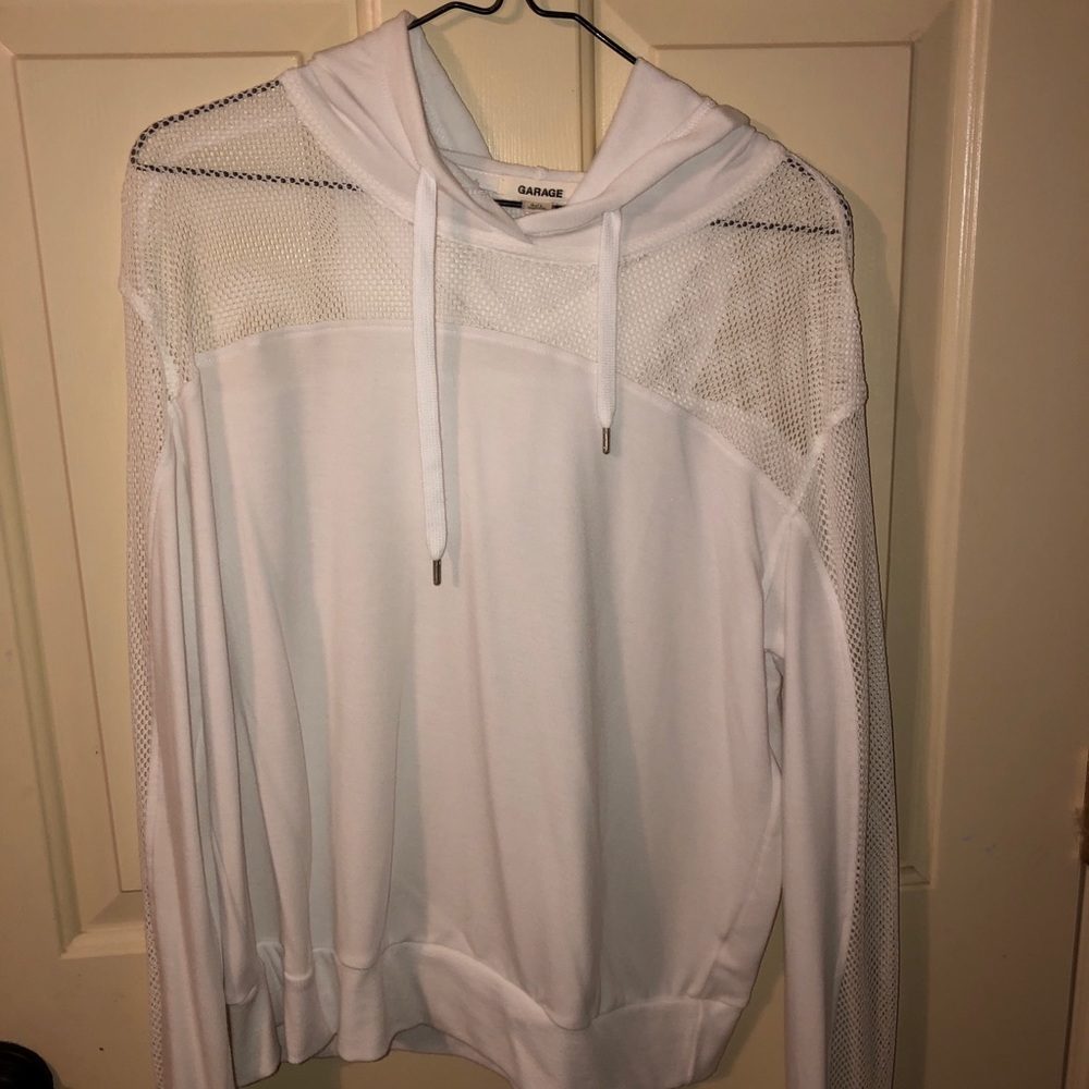 long sleeve white tee